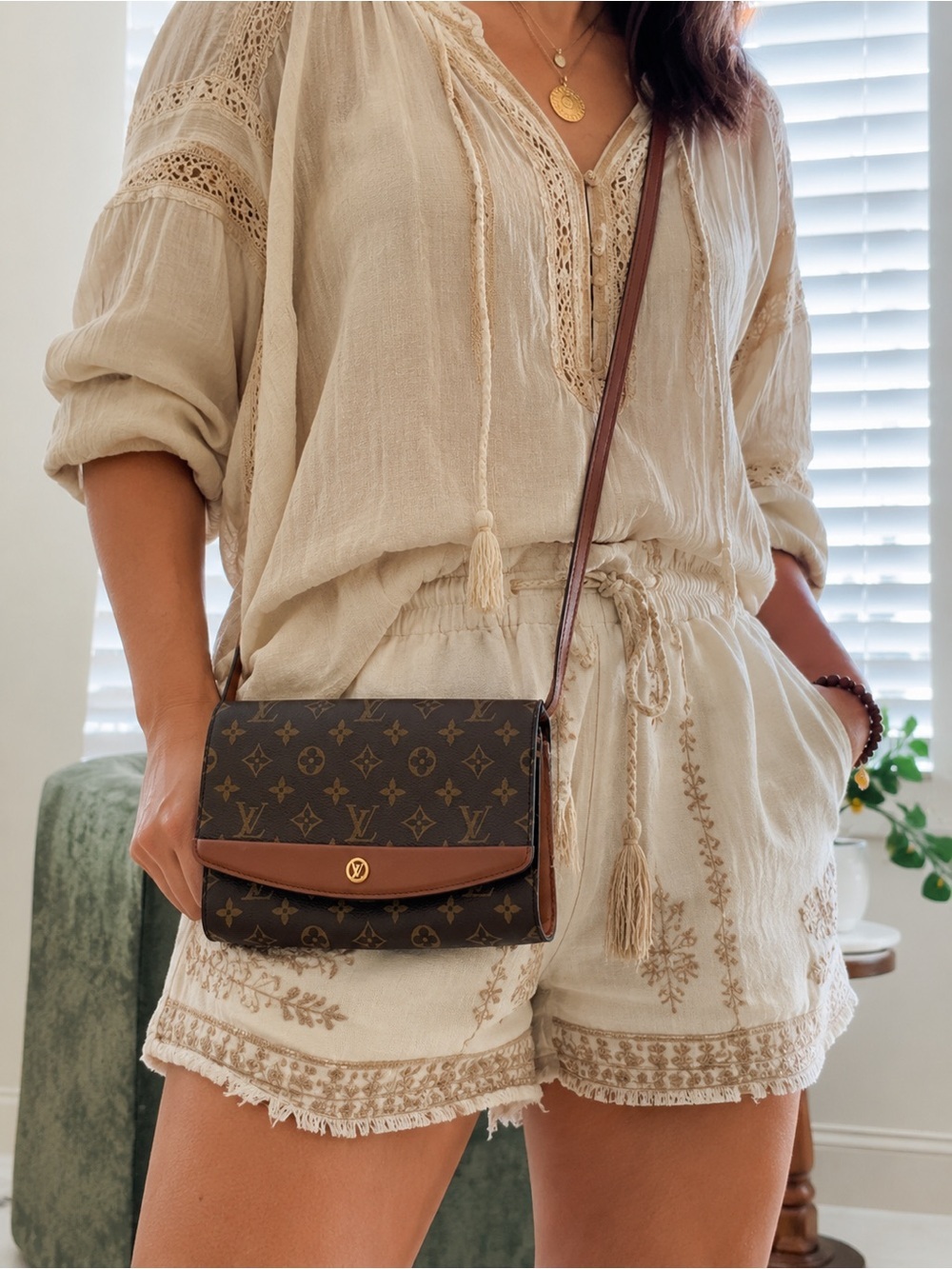 LOUIS VUITTON Monogram Bordeaux Crossbody or clutch Bag in Brown and Tan